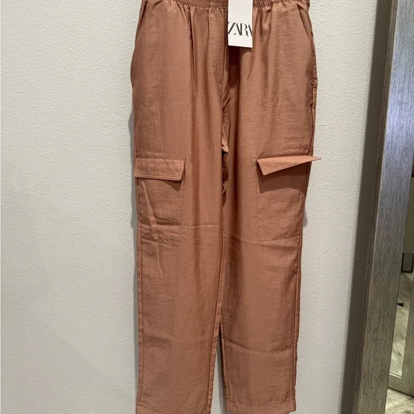 Bundle of Zara women’s Pants - Picture 4 of 12